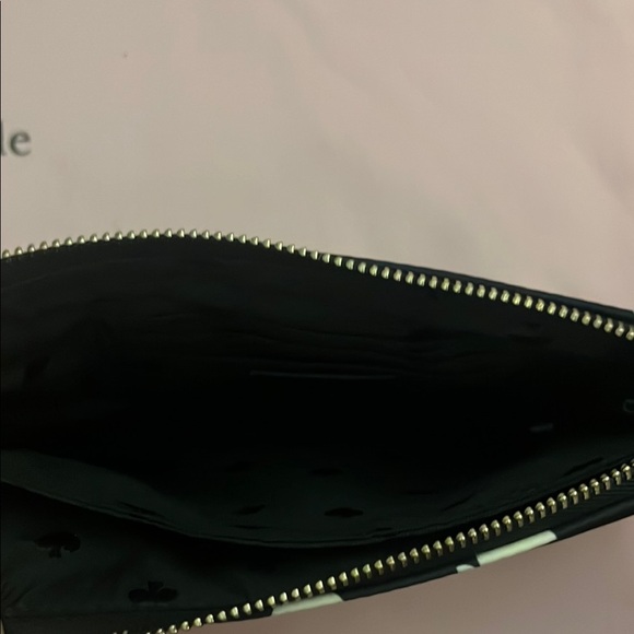 Kate Spade Black and White Wristlet - Picture 3 of 3